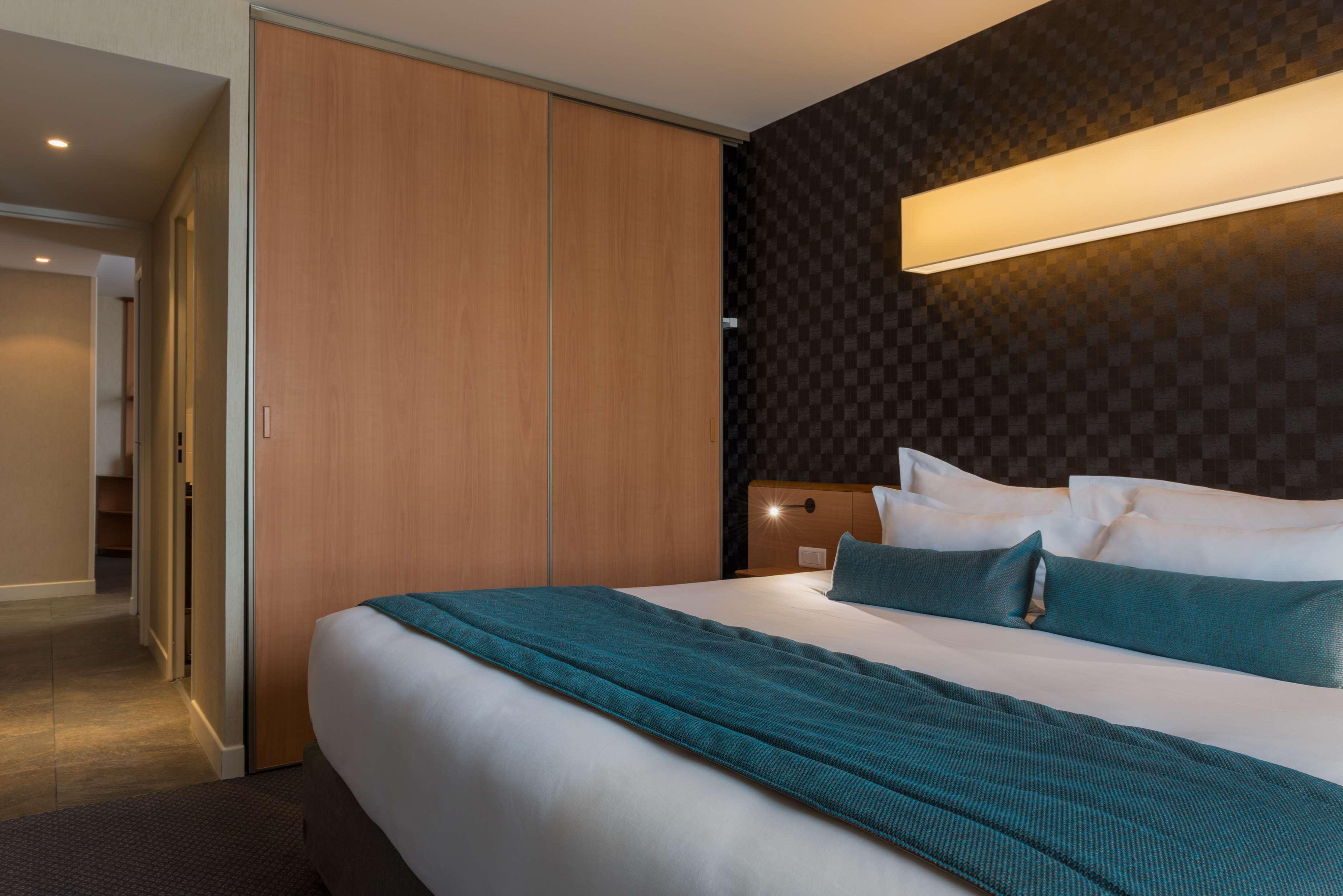 Best Western Plus Paris Saclay Δωμάτιο φωτογραφία