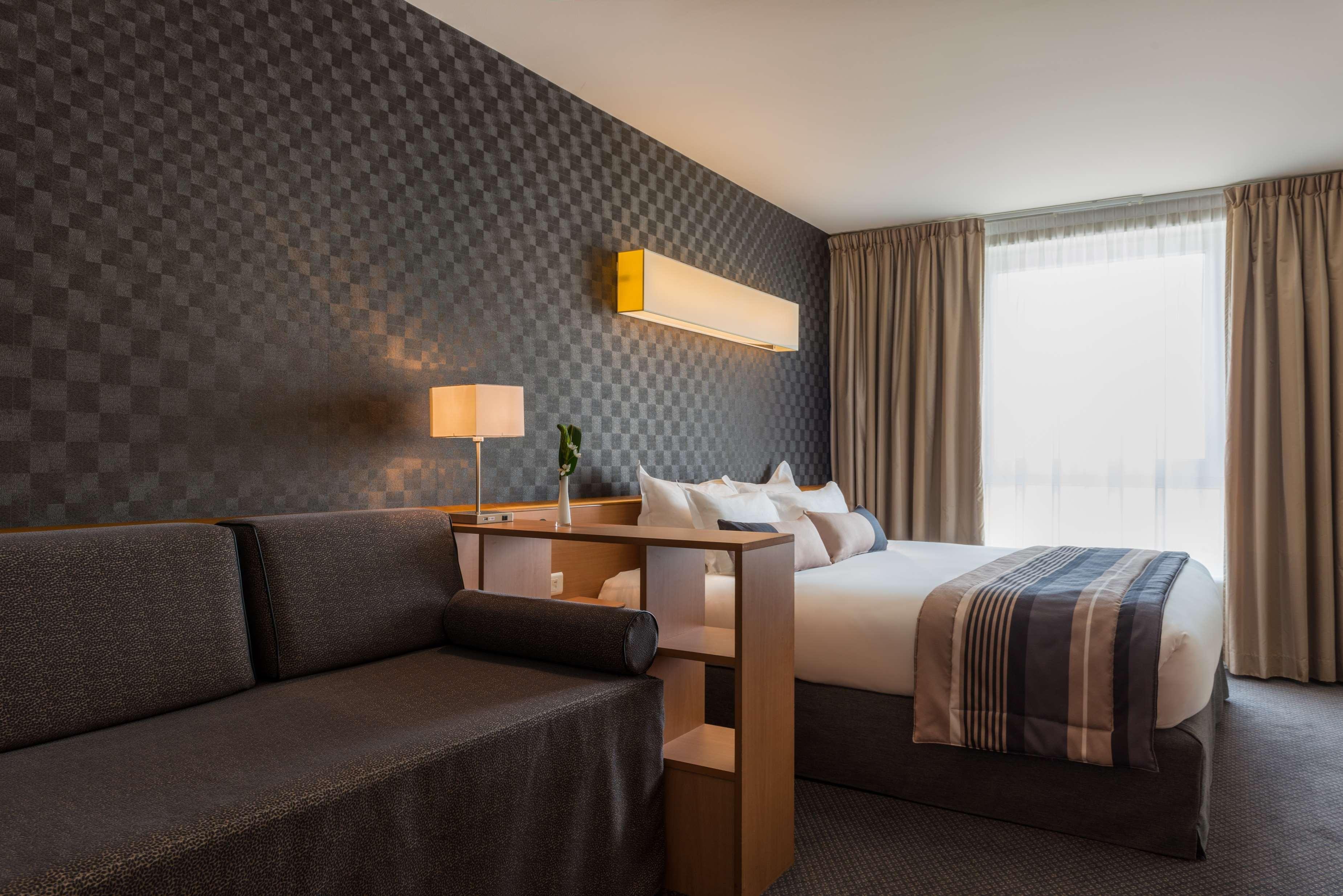 Best Western Plus Paris Saclay Δωμάτιο φωτογραφία